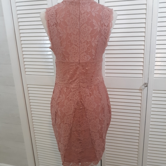 Guess blush lace dress sz medium *Q - Picture 5 of 8